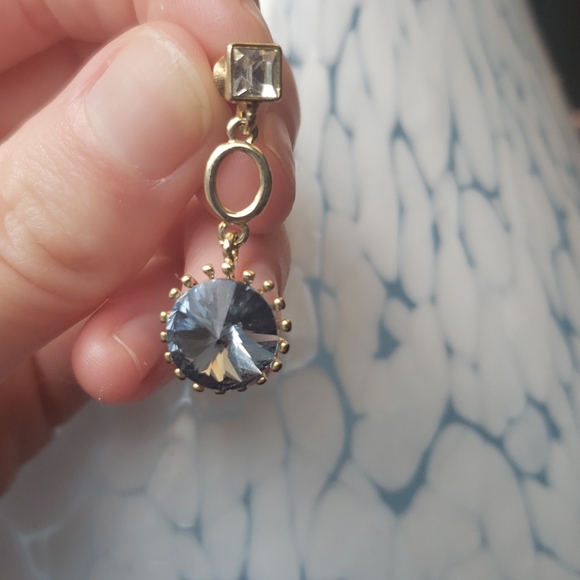 Beautiful dangling earrings - Picture 5 of 7